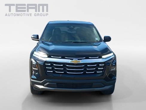 New 2026 Chevrolet Equinox LT w/ Convenience Package II image 2