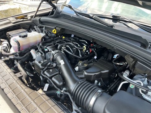 Used 2023 Jeep Grand Cherokee Altitude image 29
