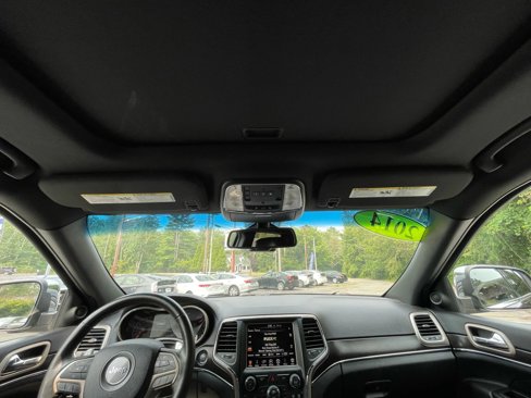 Used 2014 Jeep Grand Cherokee Limited w/ Trailer Tow Group IV image 24