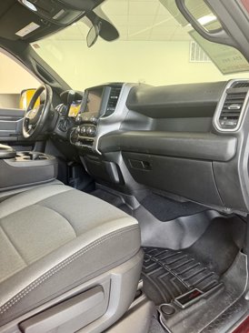Used 2022 RAM 2500 Big Horn image 12