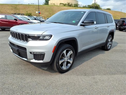 Used 2024 Jeep Grand Cherokee L Limited image 8