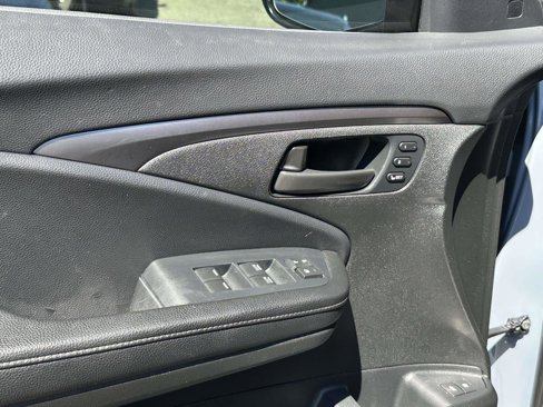 Used 2023 Honda Passport EX-L image 13