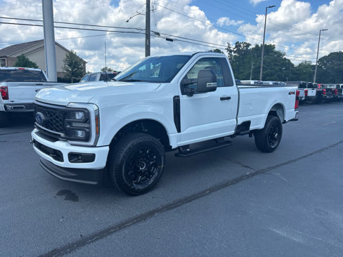 New 2025 Ford F350 XL image 4
