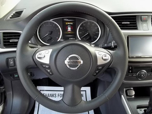 Used 2018 Nissan Sentra SV image 17