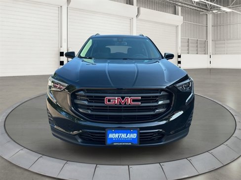 Used 2021 GMC Terrain SLE w/ Driver Convenience Package image 8