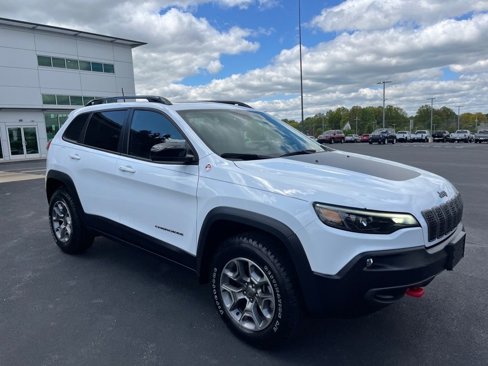 Used 2022 Jeep Cherokee Trailhawk w/ Sun, Sound & Nav Group image 7