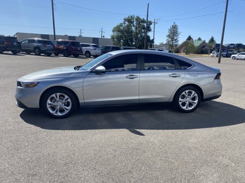 Used 2025 Honda Accord LX image 9