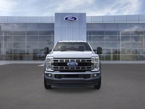 New 2026 Ford F550 4x4 Regular Cab Super Duty image 6