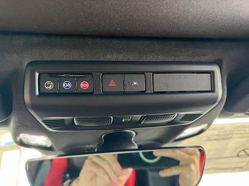 New 2025 Chevrolet Corvette E-Ray w/ Stealth Interior Trim Package image 22
