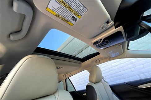 Used 2025 Subaru Outback Limited image 29