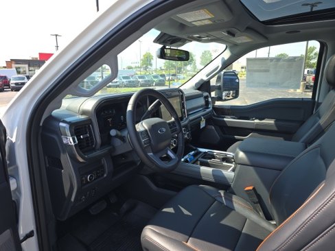New 2025 Ford F250 Lariat w/ Lariat Ultimate Package image 10