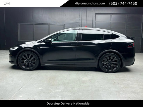 Used 2023 Tesla Model X image 3