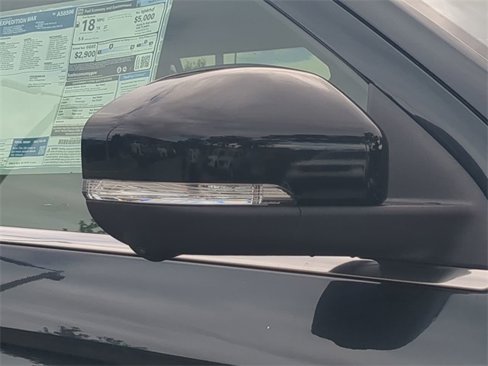 New 2025 Ford Expedition Max Platinum image 28