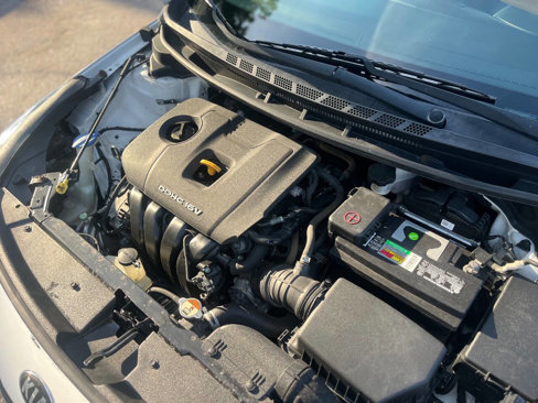 Used 2018 Kia Forte S image 25