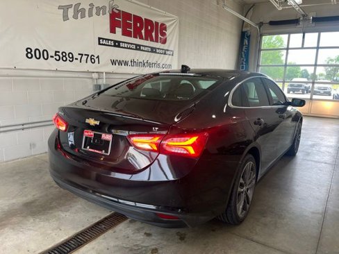 Used 2022 Chevrolet Malibu LT image 5
