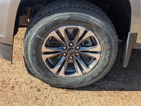 Used 2021 Chevrolet Colorado Z71 w/ Safety Package image 22
