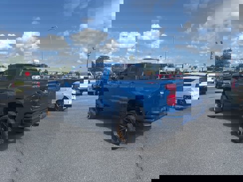 Used 2022 Chevrolet Silverado 1500 Custom image 8