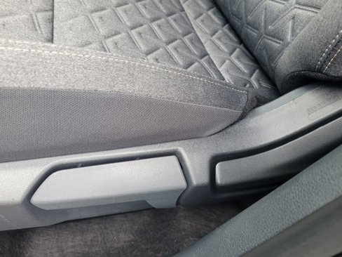 New 2025 Nissan Kicks SV w/ SV Premium Package image 13