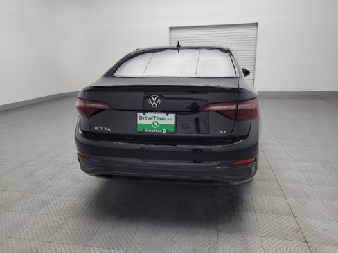Used 2023 Volkswagen Jetta SE image 7