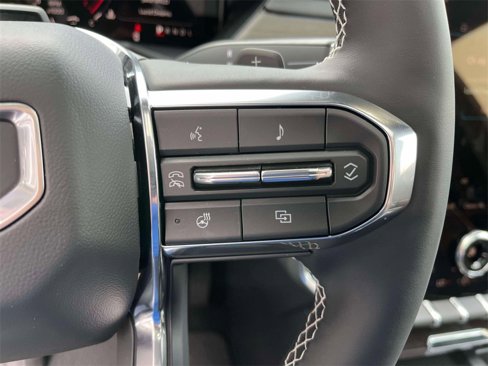 New 2026 GMC Acadia Denali w/ Super Cruise Package image 28