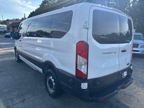 Used 2016 Ford Transit 350 XL image 9