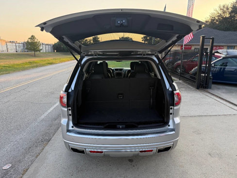 Used 2016 GMC Acadia Denali image 16