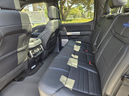 New 2026 Ford F250 Platinum image 29