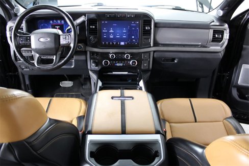 Used 2024 Ford F450 Platinum w/ FX4 Off-Road Package image 38