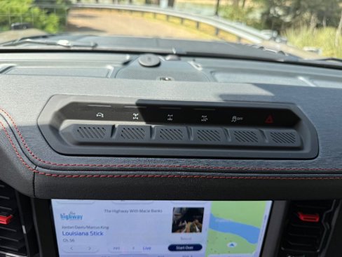 New 2025 Ford Bronco Raptor image 16