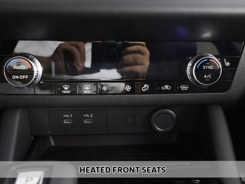 New 2025 Mitsubishi Outlander SE image 7