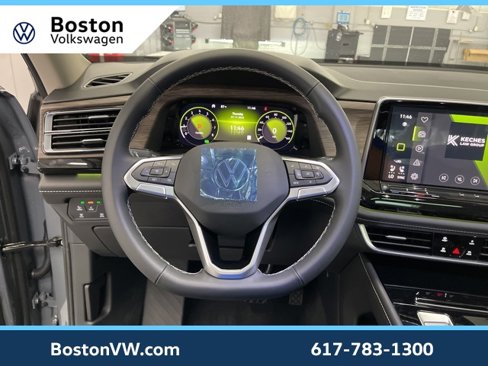 New 2025 Volkswagen Atlas SEL image 10