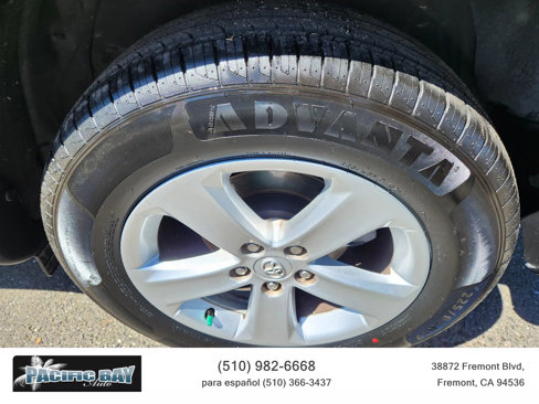 Used 2014 Toyota RAV4 XLE image 25