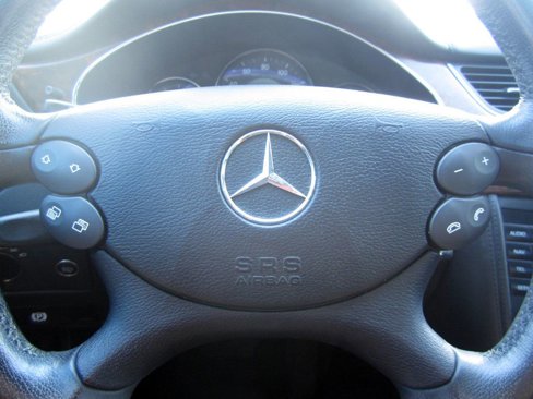 Used 2006 Mercedes-Benz CLS 500 image 24