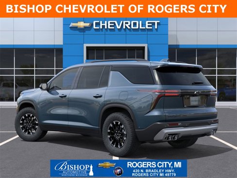 New 2026 Chevrolet Traverse Z71 w/ Driver Confidence Package image 5