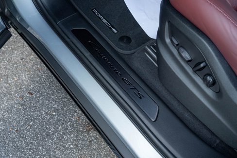 Certified 2025 Porsche Cayenne GTS image 23