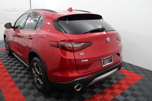 Used 2018 Alfa Romeo Stelvio Sport w/ Quick Order Package 22J Sport image 5