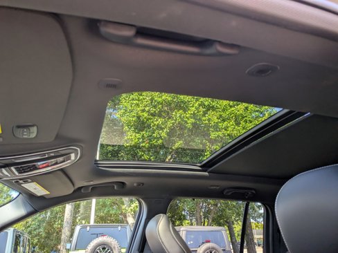 New 2025 Jeep Grand Cherokee Limited image 16