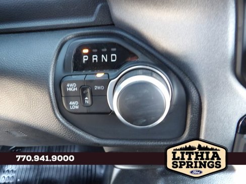 Used 2024 RAM 2500 Tradesman w/ Chrome Appearance Group image 18