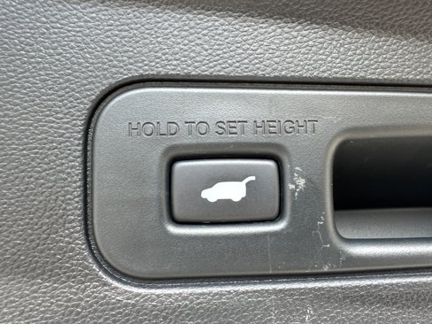 Used 2024 Acura MDX SH-AWD w/ Advance Package image 19