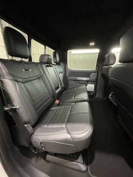 Used 2025 Ford F350 Platinum image 11