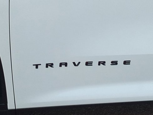 New 2026 Chevrolet Traverse RS w/ LPO, Floor Liner Package image 33