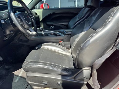 Used 2015 Dodge Challenger R/T Plus image 11