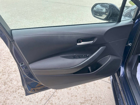 Used 2020 Toyota Corolla LE image 31