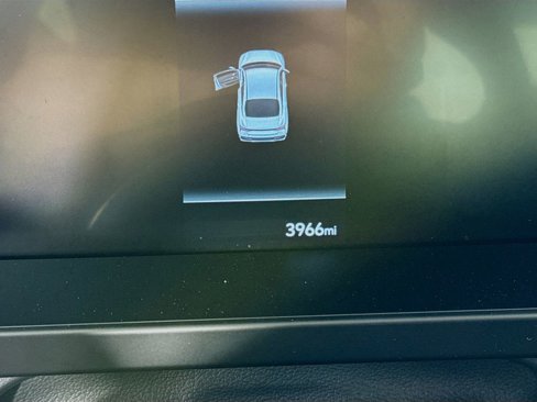 Certified 2025 Hyundai Elantra Sport image 12