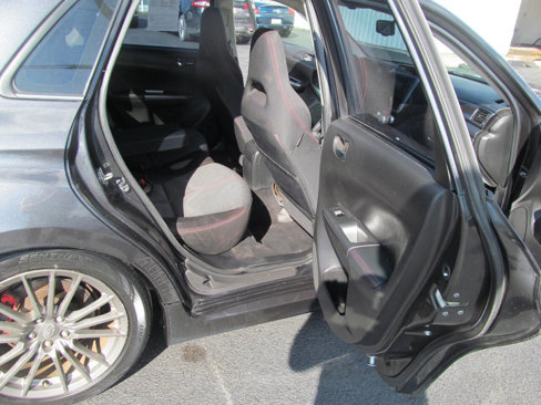 Used 2011 Subaru Impreza WRX Premium image 22