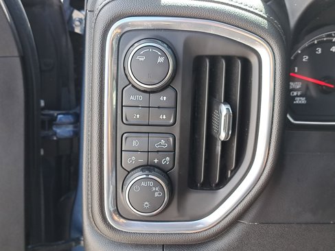 Used 2019 Chevrolet Silverado 1500 LT Trail Boss image 27