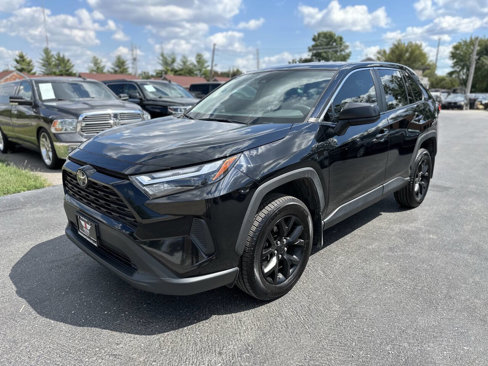 Used 2023 Toyota RAV4 LE image 3