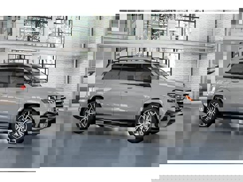 New 2026 Mercedes-Benz GLS 580 4MATIC image 12