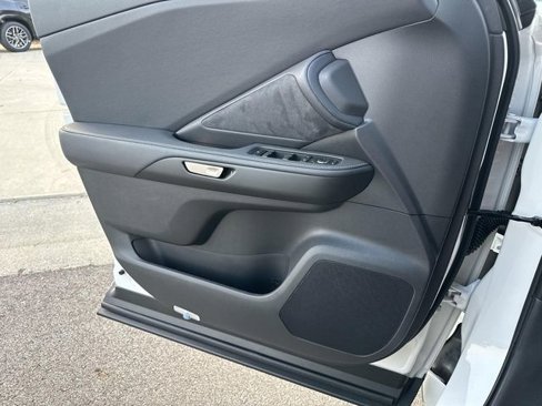New 2026 Lexus TX 500h AWD image 24