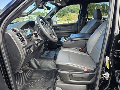 New 2026 RAM 3500 Tradesman w/ Chrome Appearance Group image 18